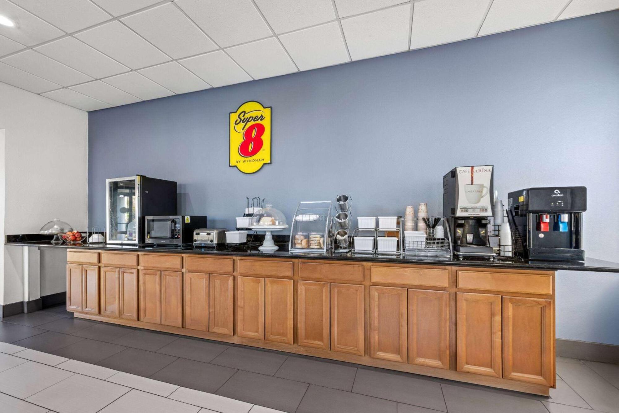 מלון Super 8 By Wyndham Garysburg/Roanoke Rapids מראה חיצוני תמונה